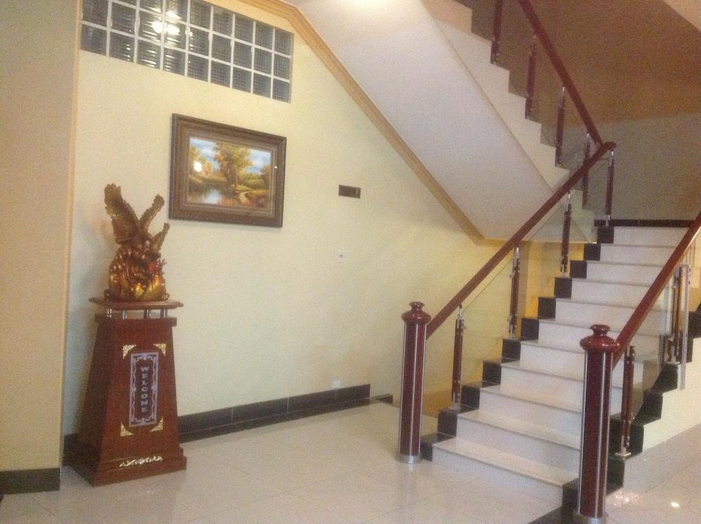Golden Palace لاباز المظهر الخارجي الصورة