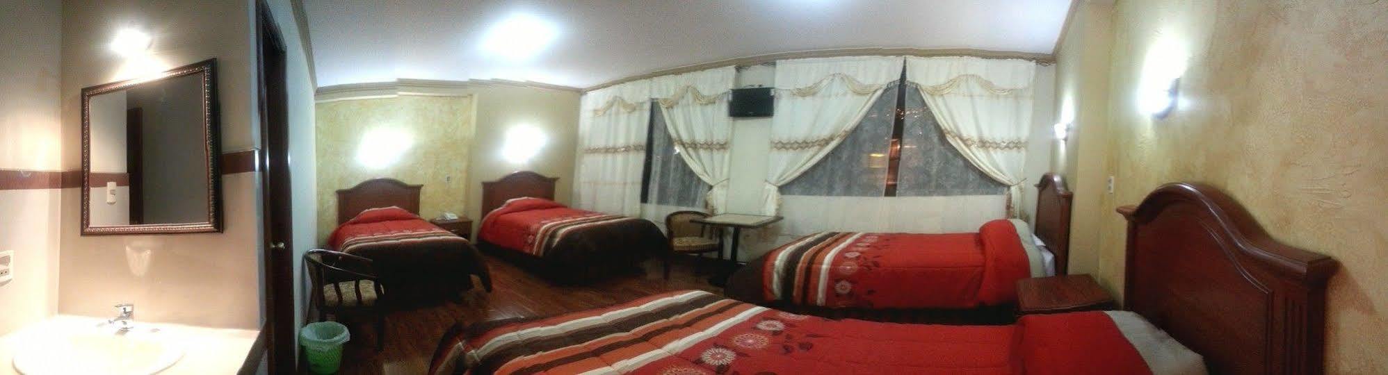 Golden Palace لاباز المظهر الخارجي الصورة